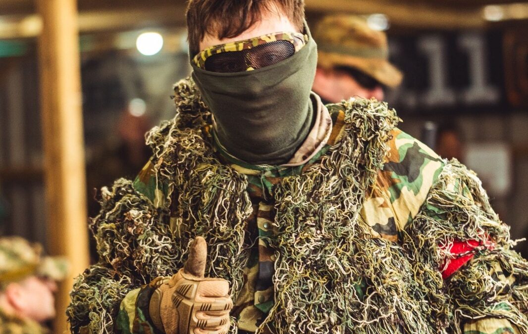 Outdoor Activities in Kent: From Strangers to Squad – Instant Brotherhood at Ace Combat